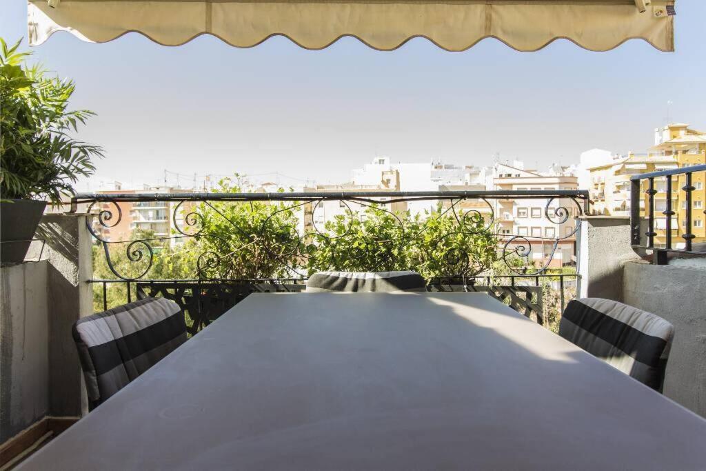 Preciosa Casa En Vilajoyosa Con Vistas Al Mar En Las Casas Colgantes Del Casco Antiguo Villajoyosa  Exterior foto